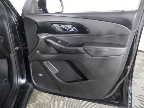 Used 2023 Chevrolet Traverse RS AWD/4WD image 29