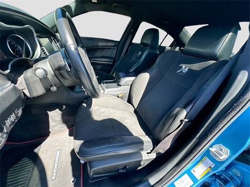 Used 2015 Dodge Charger R/T Scat Pack w/ Technology Group image 20