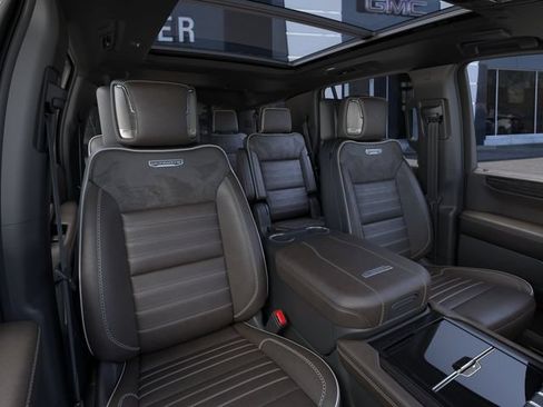 New 2026 GMC Yukon Denali Ultimate AWD/4WD image 16