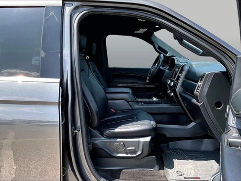 Used 2020 Ford Expedition Limited w/ Special Edition Package RWD image 9
