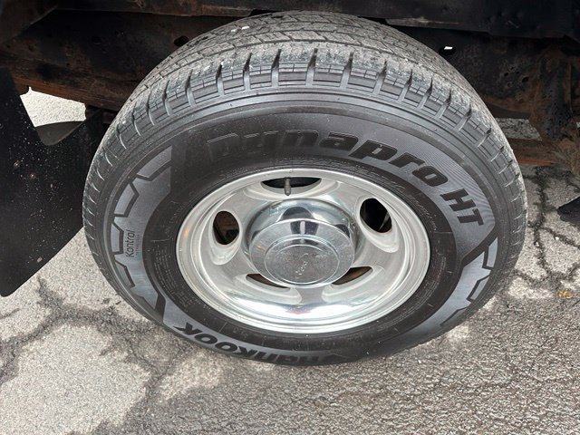 Used 2008 Ford E-250 and Econoline 250 RWD image 10