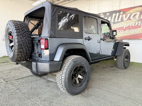 Used 2017 Jeep Wrangler Unlimited Sport image 17
