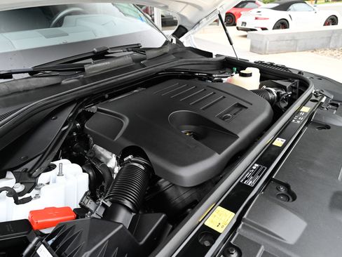 Used 2025 Land Rover Range Rover SE AWD/4WD image 67