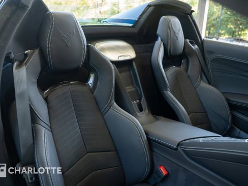 Used 2023 Chevrolet Corvette Z06 image 28