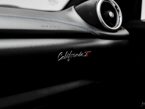 Used 2016 Ferrari California T image 68