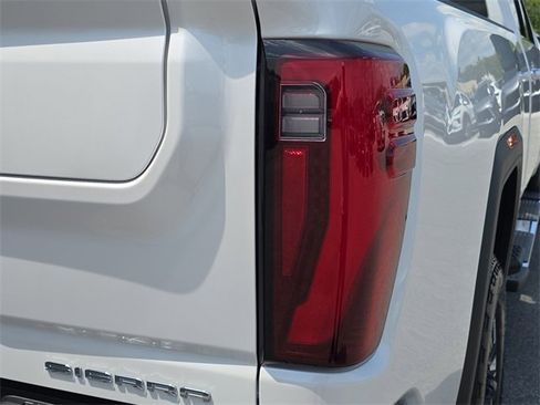 New 2025 GMC Sierra 2500 Denali image 11