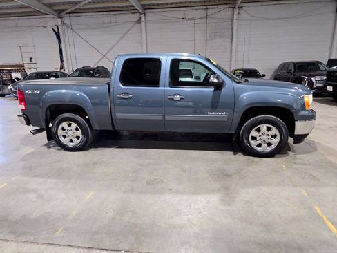 Used 2013 GMC Sierra 1500 SLE w/ Power Tech Package AWD/4WD image 17
