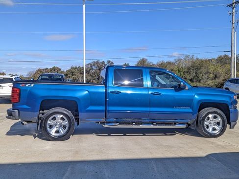 Used 2018 Chevrolet Silverado 1500 LT w/ All Star Edition image 6