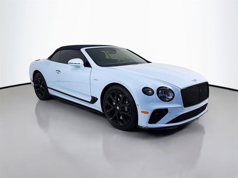 Used 2023 Bentley Continental GT Speed image 1