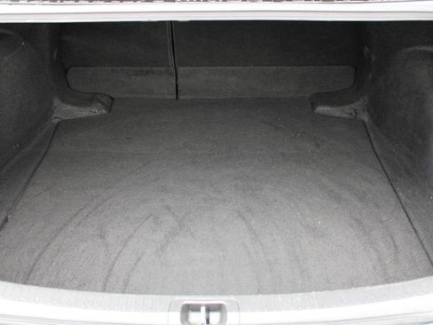 Used 2022 Toyota Corolla LE FWD image 9