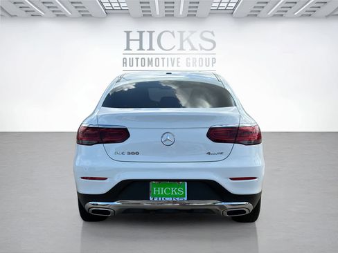Used 2023 Mercedes-Benz GLC 300 4MATIC Coupe image 6