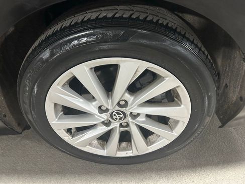 Used 2023 Toyota Camry LE image 8