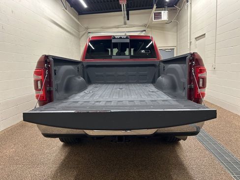 Used 2019 RAM 2500 Limited image 11