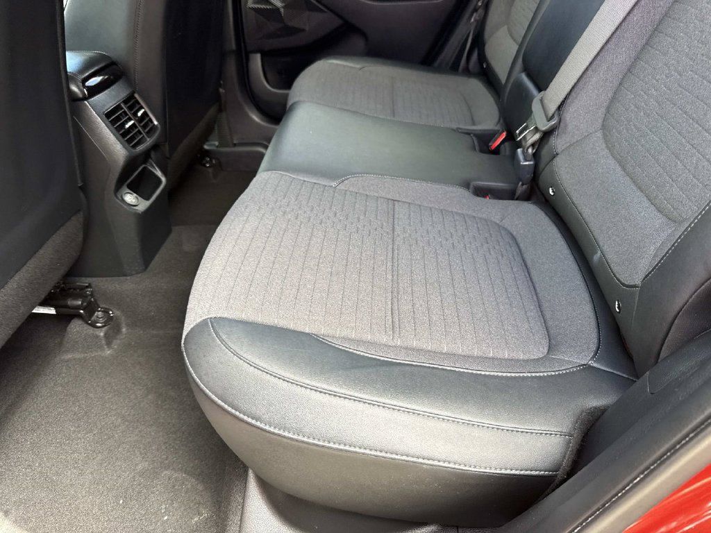 Used 2023 Kia Seltos S w/ Navigation Package FWD image 15