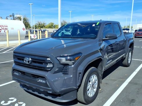 Certified 2024 Toyota Tacoma SR5 image 1