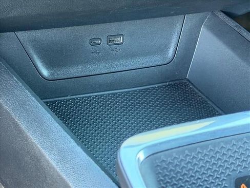 Certified 2025 Chevrolet Equinox LT w/ Convenience Package II AWD/4WD image 22