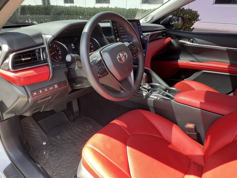Used 2024 Toyota Camry XSE w/ Driver Assist Package FWD image 17
