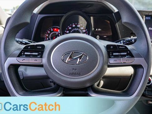 Used 2021 Hyundai Elantra SEL FWD image 22