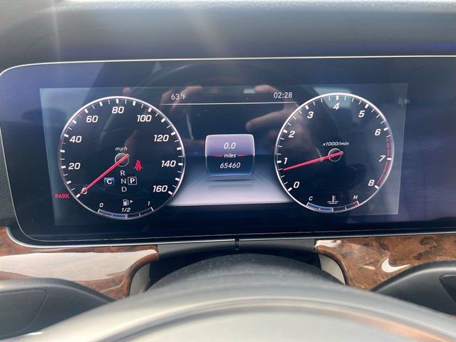 Certified 2018 Mercedes-Benz E 300 4MATIC image 3