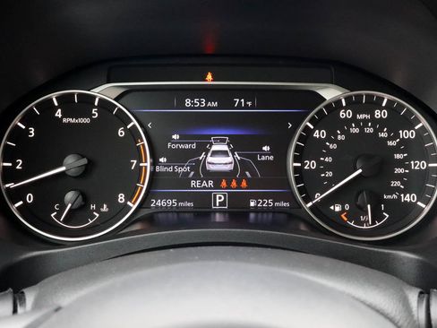 Used 2025 Nissan Altima 2.5 SV AWD/4WD image 27