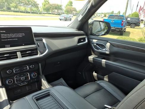 Used 2021 Chevrolet Tahoe Z71 AWD/4WD image 11