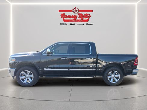 Used 2022 RAM 1500 Limited AWD/4WD image 2