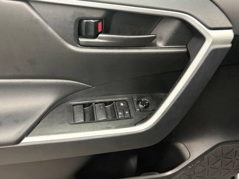 Used 2024 Toyota RAV4 LE FWD image 11