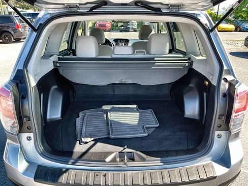 Used 2018 Subaru Forester 2.5i Premium w/ All-Weather Package AWD/4WD image 22
