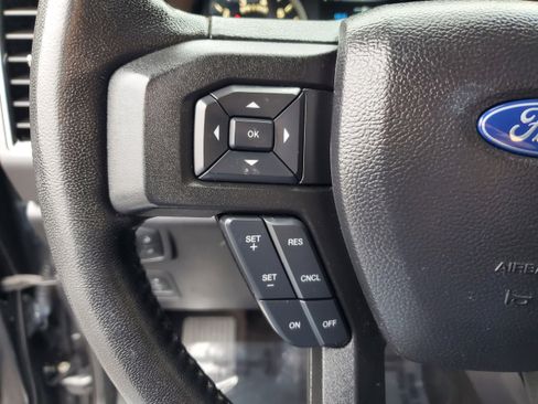 Used 2019 Ford F150 XLT w/ Equipment Group 302A Luxury image 15