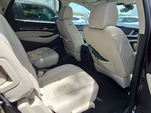 Certified 2023 Buick Enclave Avenir FWD image 11