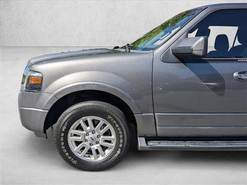 Used 2014 Ford Expedition Limited image 7