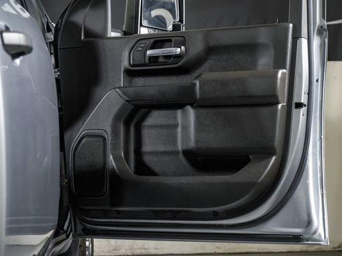 Used 2024 GMC Sierra 3500 Pro image 32