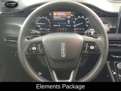 Used 2022 Lincoln Corsair AWD w/ Premium Package image 28