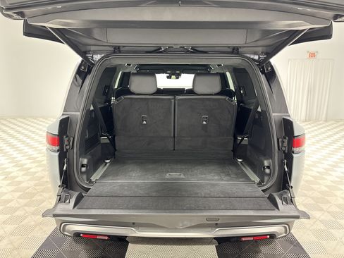Used 2024 Rivian R1S Adventure AWD/4WD image 15