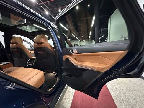 Used 2019 BMW X5 xDrive40i w/ Convenience Package image 28