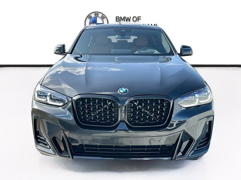 Used 2025 BMW X4 xDrive30i w/ M Sport Package AWD/4WD image 2