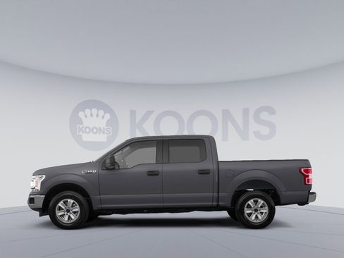 Used 2018 Ford F150 XLT w/ Equipment Group 301A Mid RWD image 2