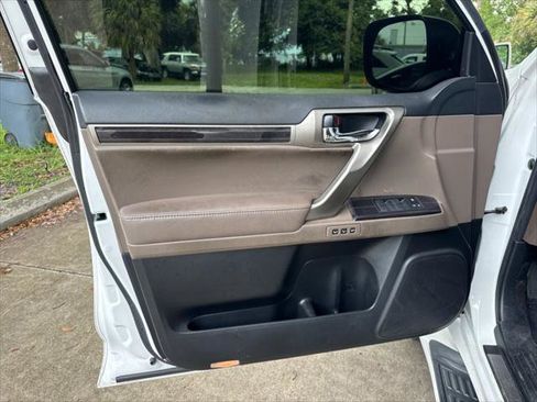 Used 2020 Lexus GX 460 Premium AWD/4WD image 14