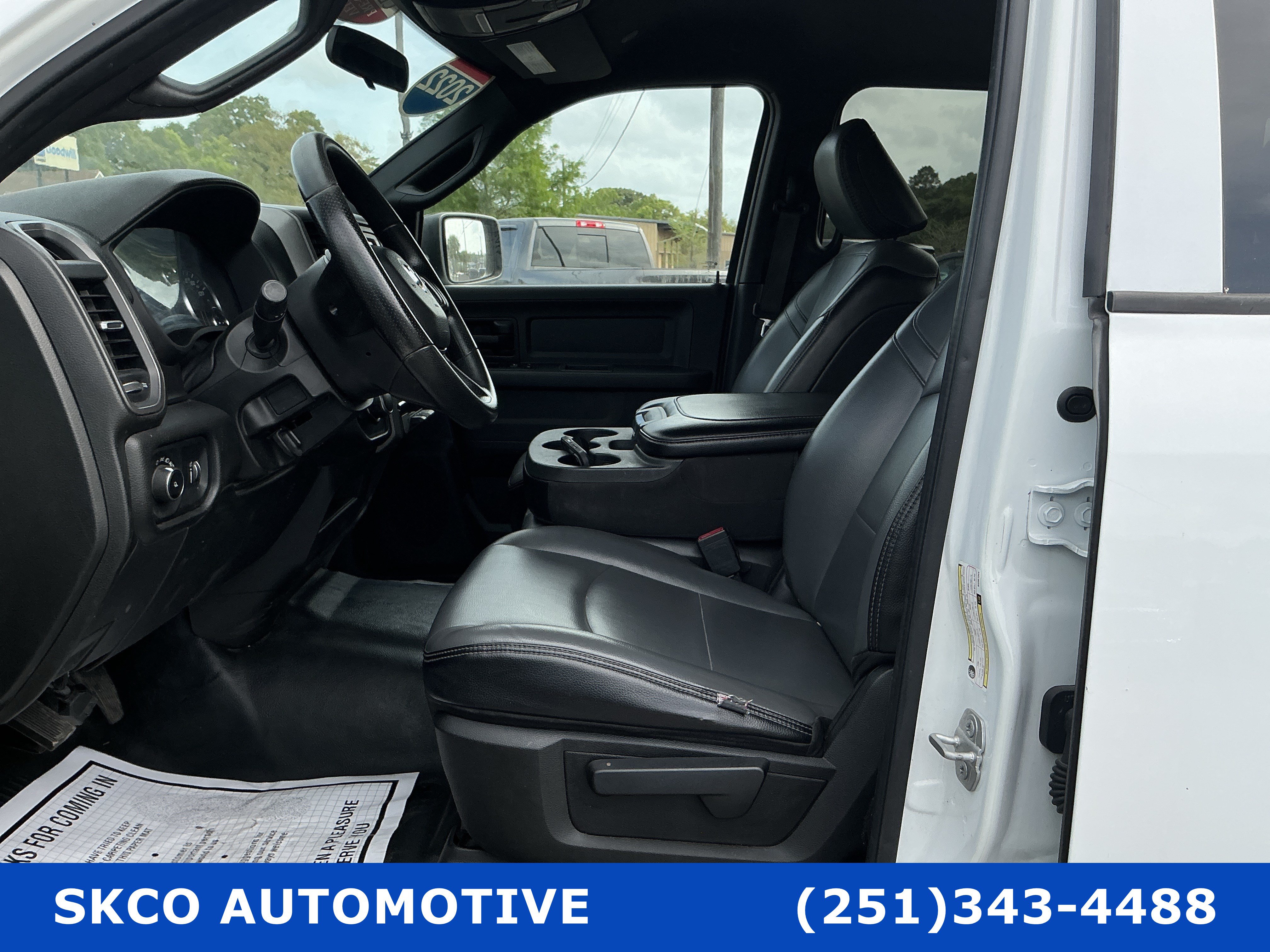 Used 2022 RAM 2500 Tradesman RWD image 11