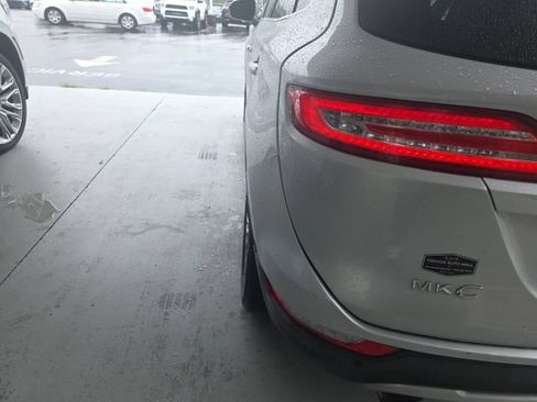 Used 2016 Lincoln MKC Reserve w/ Lincoln MKC Climate Package AWD/4WD image 10