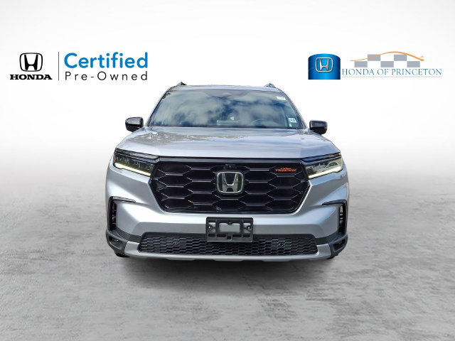 Certified 2024 Honda Pilot TrailSport image 2