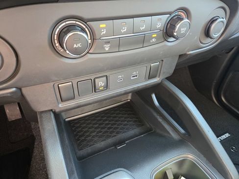 Certified 2023 Nissan Frontier S w/ Technology Package RWD image 18