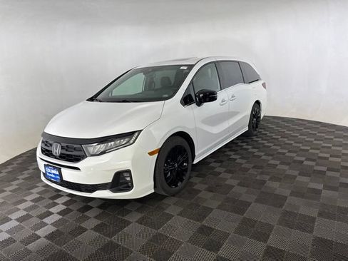 Certified 2026 Honda Odyssey Sport-L image 4