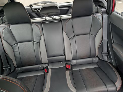 Certified 2024 Subaru Crosstrek 2.5i Limited w/ Crosstrek Mirror Package AWD/4WD image 13