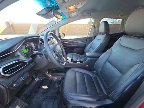 Used 2023 Chevrolet Bolt LT w/ Infotainment Package image 18