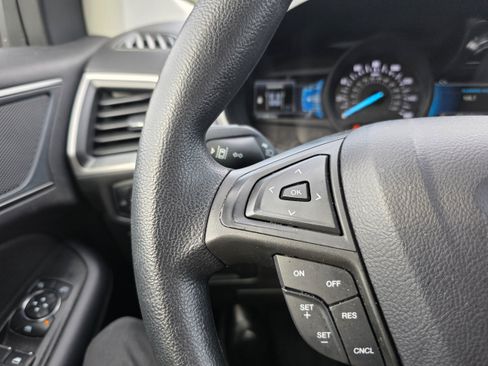 Used 2024 Ford Edge SE AWD/4WD image 15