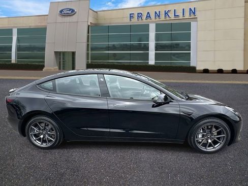 Used 2022 Tesla Model 3 image 8