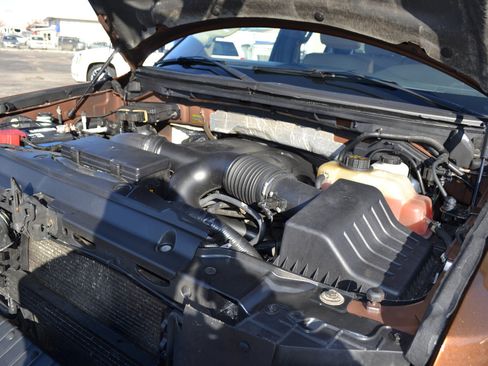 Used 2011 Ford F150 Lariat w/ Lariat Chrome Pkg image 40