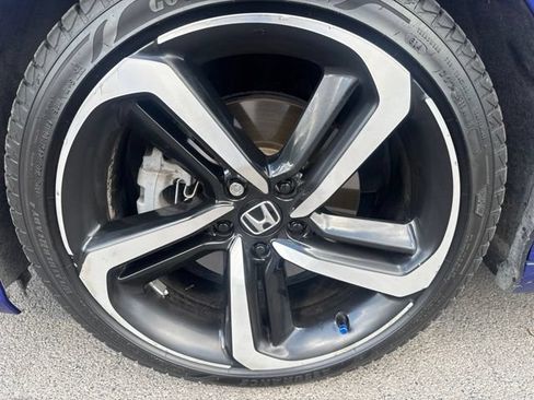 Used 2022 Honda Accord Sport image 12