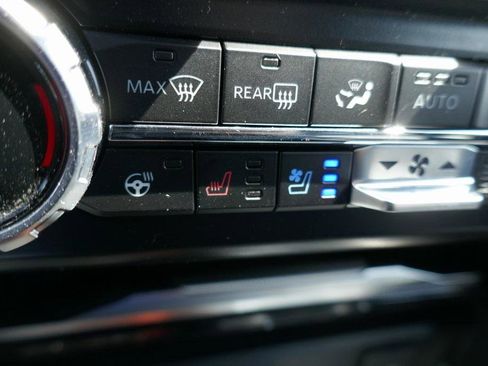 New 2026 Ford F250 Platinum w/ Tremor Off-Road Package image 21